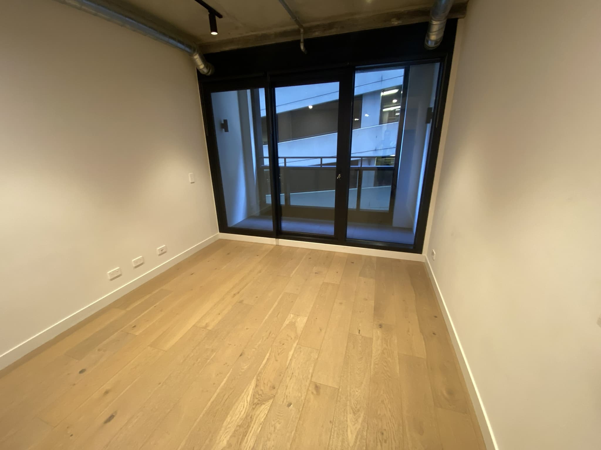 Home, Southbank — completed photo 8