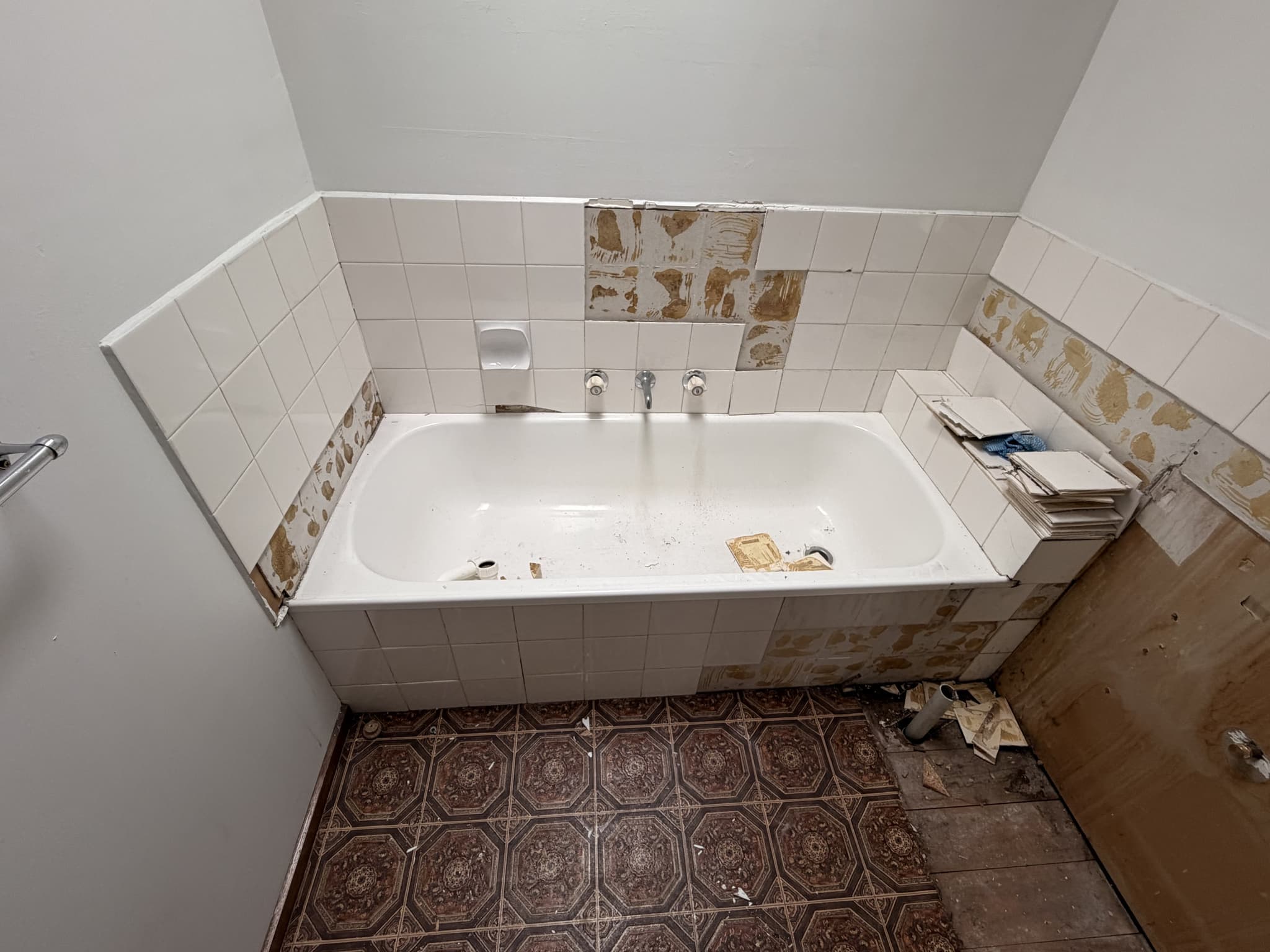 Broadhurst Av, Reservoir — before photo 1