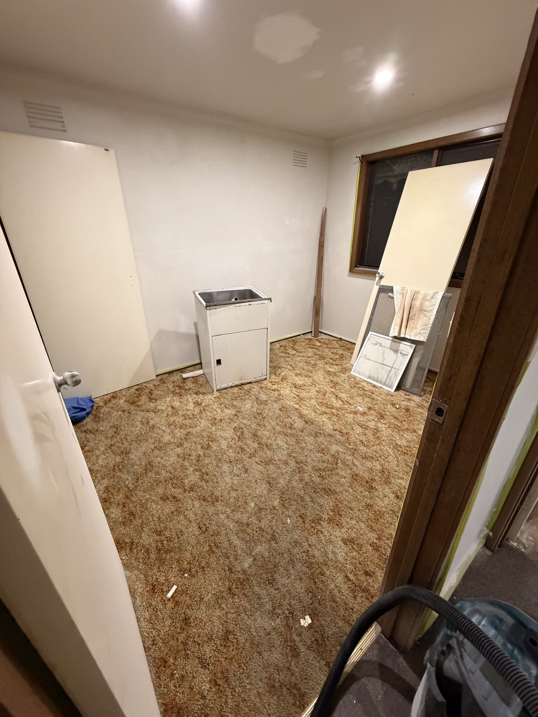 Broadhurst Av, Reservoir — before photo 3