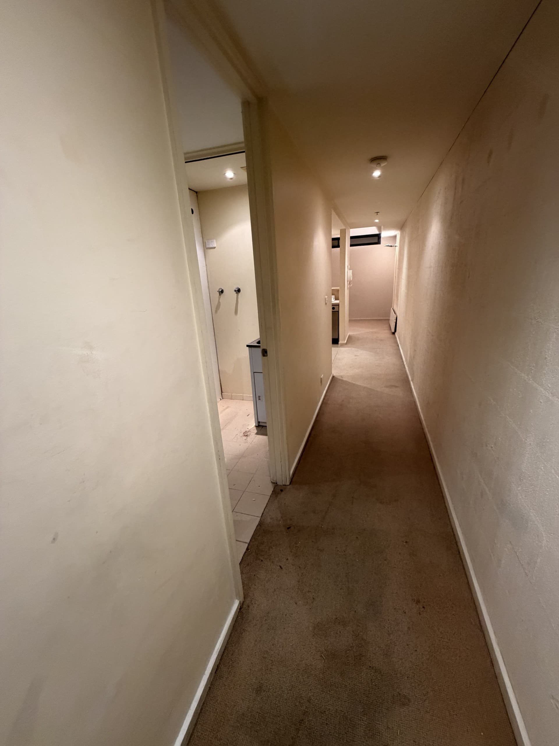 King St, Melbourne — before photo 3